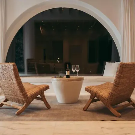 Вилла Villa Nokly-Mykonos With Sea Views And Exceptional Amenities *